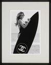 Wandbild Coco Model with Surfboard