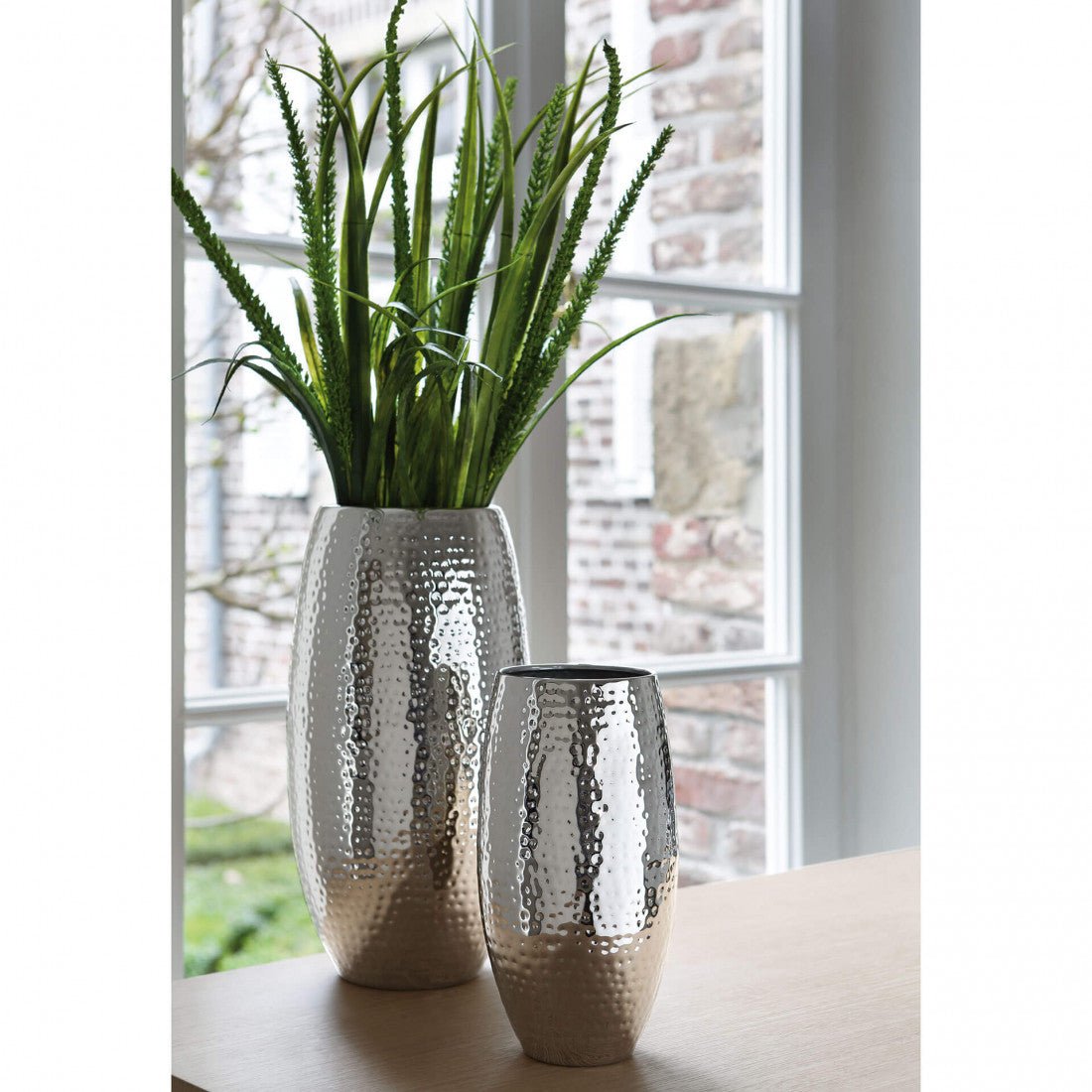 Vase Africa H28 cm gehämmert