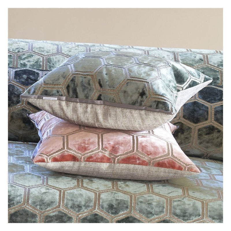 Designers Guild Kissen Manipur Coral 43x43cm