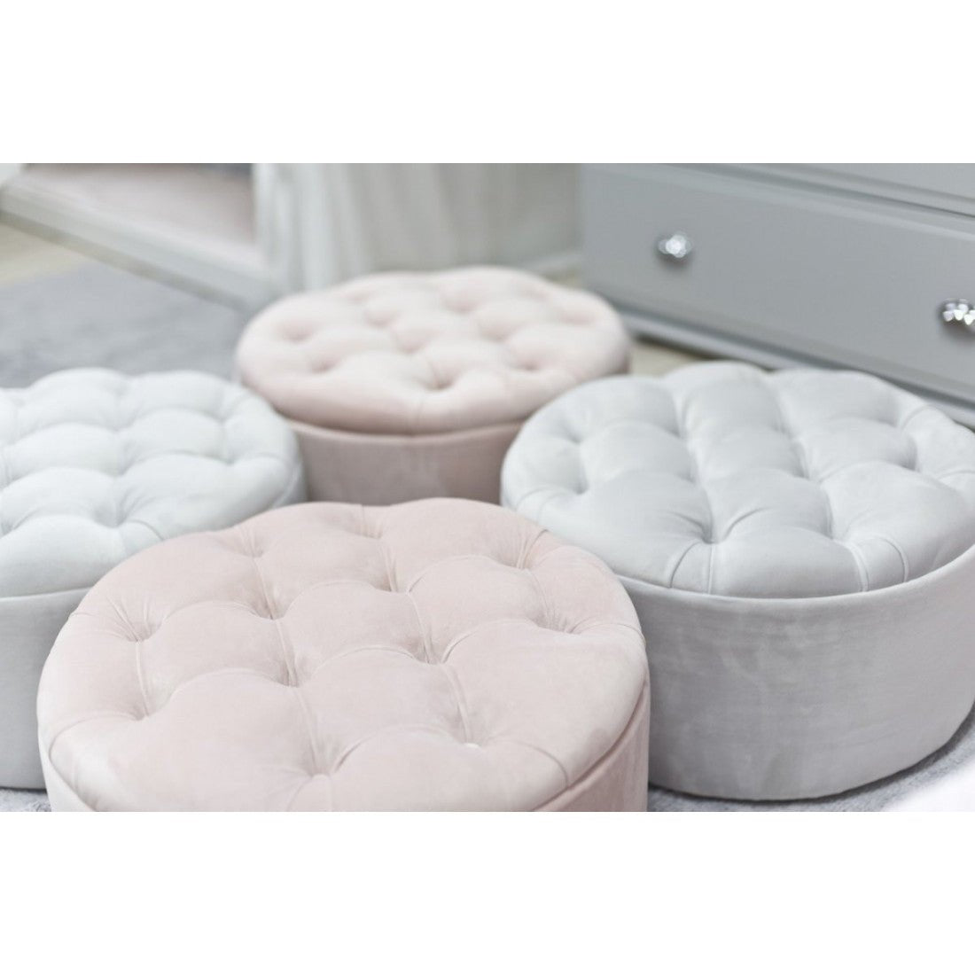 Caramella Pouf Chesterfield Puder
